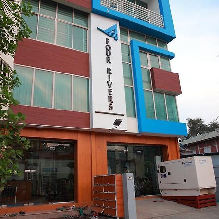 Four Rivers B&B Mandalay Exteriör bild